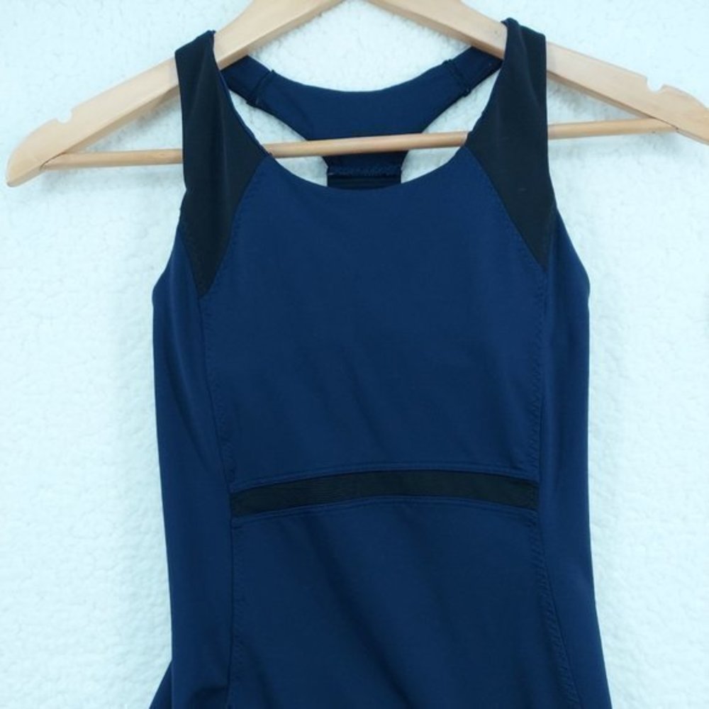 Women's Athleta Form Fitting Tank Size XXS